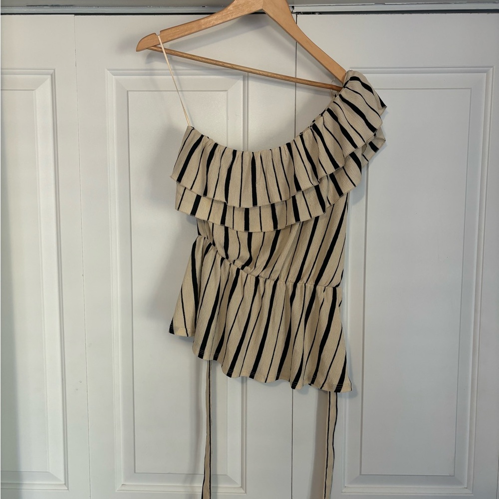 Anthropologie Beige and black- off the shoulder top